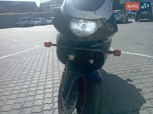 Серый Ямаха YZF 600R Thundercat, объемом двигателя 0.6 л и пробегом 40 тыс. км за 4499 $, фото 9 на Automoto.ua