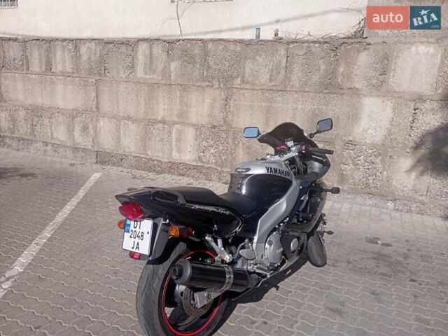 Серый Ямаха YZF 600R Thundercat, объемом двигателя 0.6 л и пробегом 40 тыс. км за 4499 $, фото 4 на Automoto.ua