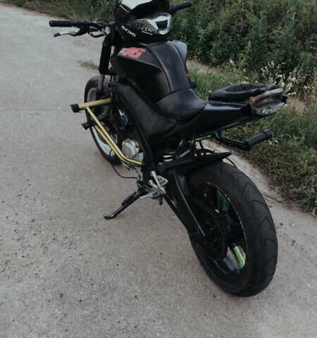 Черный Ямаха YZF R-125, объемом двигателя 0 л и пробегом 1 тыс. км за 850 $, фото 1 на Automoto.ua
