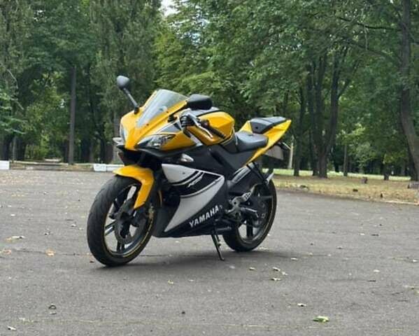 Ямаха YZF R-125, объемом двигателя 0 л и пробегом 19 тыс. км за 2500 $, фото 3 на Automoto.ua