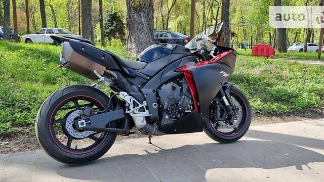 Черный Ямаха YZF R1, объемом двигателя 0 л и пробегом 27 тыс. км за 11500 $, фото 8 на Automoto.ua