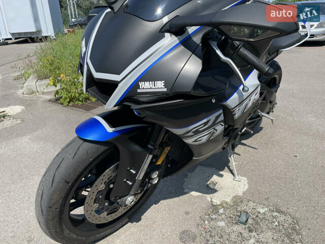 Черный Ямаха YZF R1, объемом двигателя 1 л и пробегом 5 тыс. км за 18500 $, фото 21 на Automoto.ua