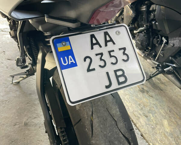 Черный Ямаха YZF R1, объемом двигателя 1 л и пробегом 5 тыс. км за 18500 $, фото 26 на Automoto.ua
