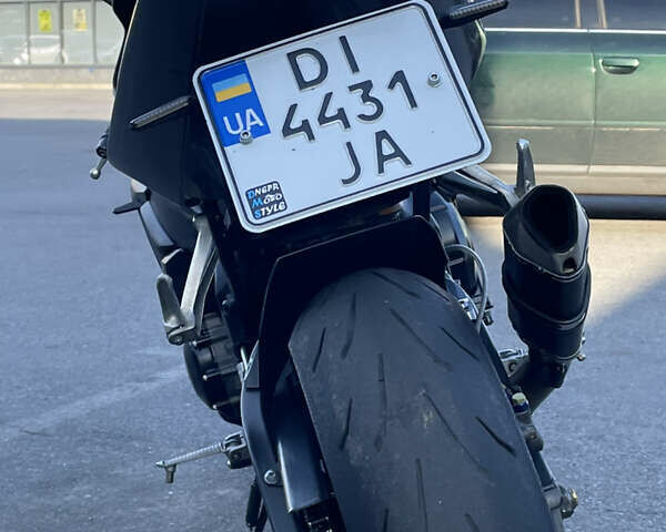 Ямаха YZF R1, объемом двигателя 1 л и пробегом 68 тыс. км за 6000 $, фото 7 на Automoto.ua