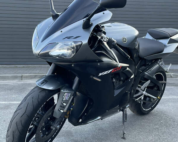 Ямаха YZF R1, объемом двигателя 1 л и пробегом 68 тыс. км за 6000 $, фото 4 на Automoto.ua