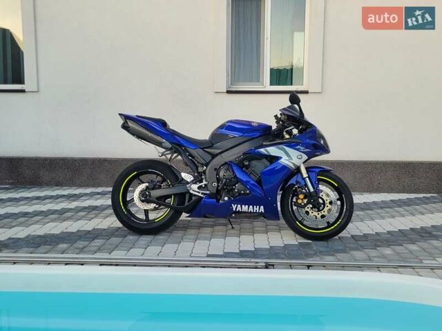 Ямаха YZF R1, объемом двигателя 1 л и пробегом 26 тыс. км за 9000 $, фото 1 на Automoto.ua