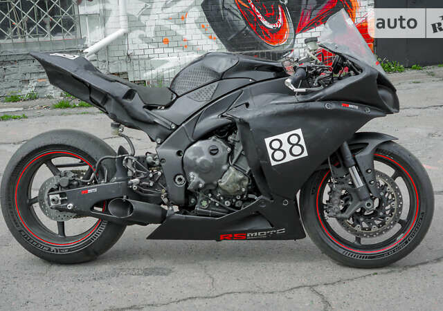 Ямаха YZF R1, об'ємом двигуна 0 л та пробігом 14 тис. км за 3500 $, фото 11 на Automoto.ua