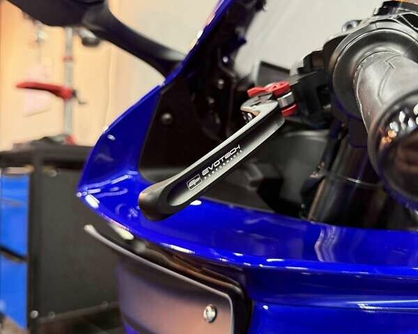 Ямаха YZF R1, об'ємом двигуна 0 л та пробігом 7 тис. км за 22700 $, фото 25 на Automoto.ua