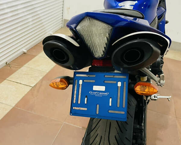Синій Ямаха YZF R1, об'ємом двигуна 1 л та пробігом 33 тис. км за 9800 $, фото 42 на Automoto.ua