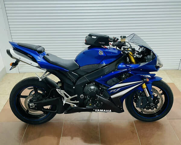 Синий Ямаха YZF R1, объемом двигателя 1 л и пробегом 33 тыс. км за 9800 $, фото 46 на Automoto.ua