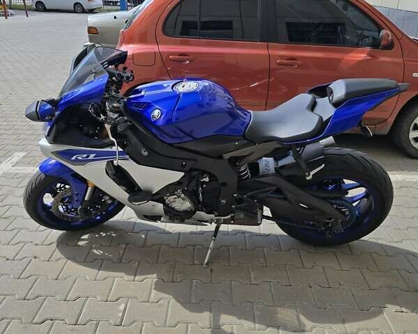 Синій Ямаха YZF R1, об'ємом двигуна 1 л та пробігом 28 тис. км за 16000 $, фото 3 на Automoto.ua