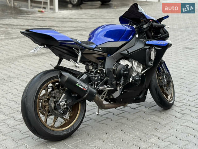 Синий Ямаха YZF R1, объемом двигателя 1 л и пробегом 27 тыс. км за 17600 $, фото 3 на Automoto.ua