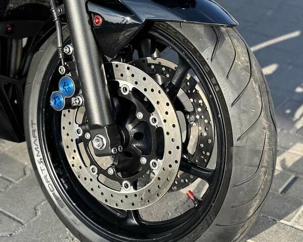 Чорний Ямаха YZF R6, об'ємом двигуна 0.6 л та пробігом 28 тис. км за 6499 $, фото 16 на Automoto.ua