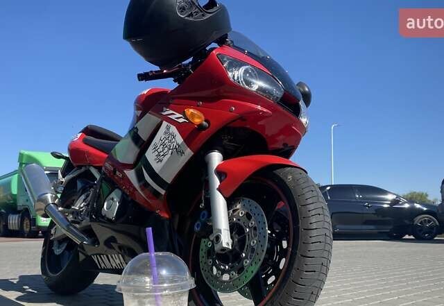 Красный Ямаха YZF R6, объемом двигателя 0 л и пробегом 55 тыс. км за 3800 $, фото 2 на Automoto.ua