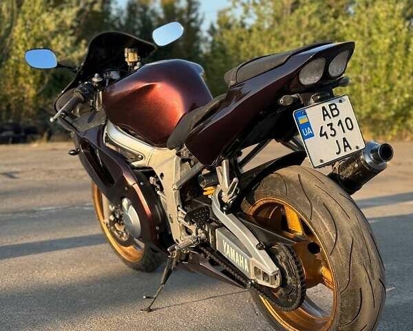 Красный Ямаха YZF R6, объемом двигателя 0.6 л и пробегом 22 тыс. км за 4500 $, фото 4 на Automoto.ua