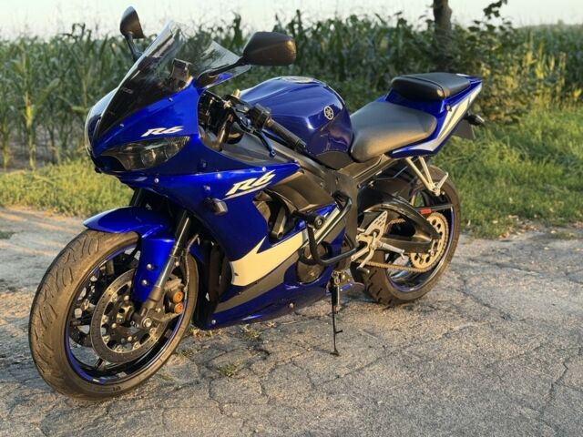 Ямаха YZF R6, объемом двигателя 0.6 л и пробегом 0 тыс. км за 6000 $, фото 1 на Automoto.ua