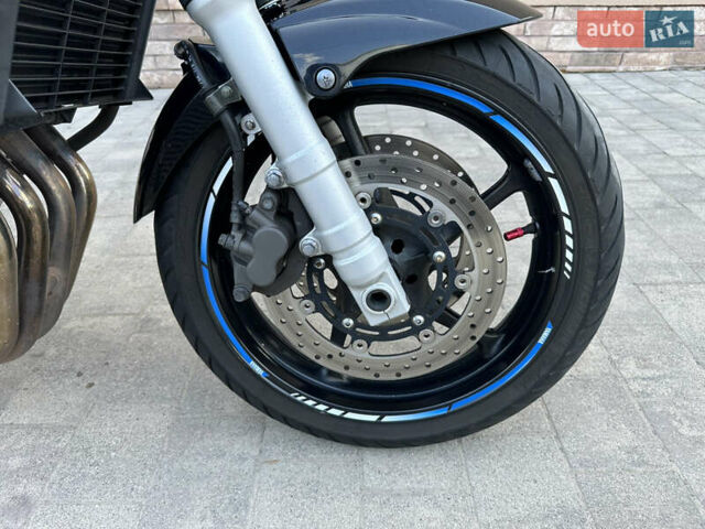 Серый Ямаха YZF R6, объемом двигателя 0.6 л и пробегом 52 тыс. км за 4600 $, фото 11 на Automoto.ua