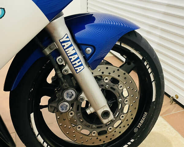 Синий Ямаха YZF R6, объемом двигателя 0.6 л и пробегом 45 тыс. км за 5200 $, фото 28 на Automoto.ua