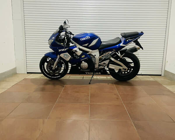 Синий Ямаха YZF R6, объемом двигателя 0.6 л и пробегом 45 тыс. км за 5200 $, фото 9 на Automoto.ua