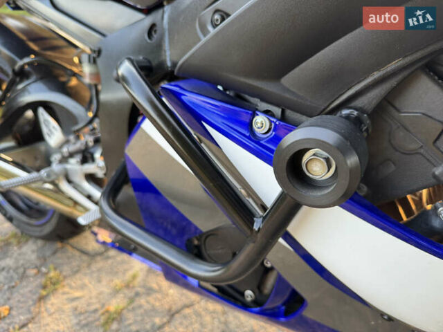 Синий Ямаха YZF R6, объемом двигателя 0.6 л и пробегом 40 тыс. км за 6000 $, фото 16 на Automoto.ua