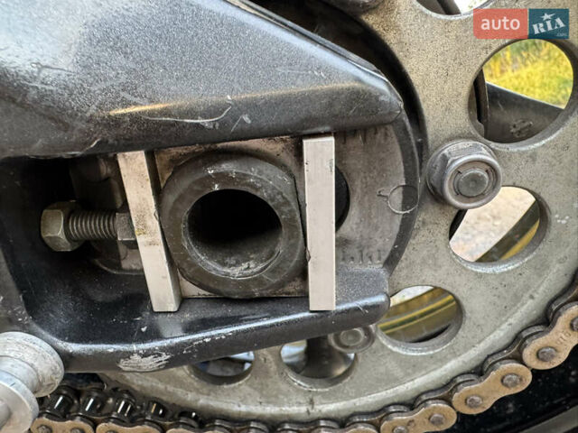 Синий Ямаха YZF R6, объемом двигателя 0.6 л и пробегом 40 тыс. км за 6000 $, фото 14 на Automoto.ua