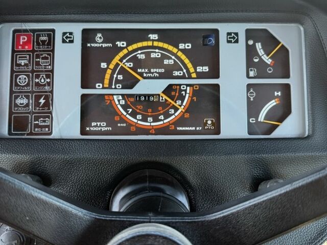 Янмар Інша, об'ємом двигуна 4.1 л та пробігом 2 тис. км за 20500 $, фото 6 на Automoto.ua