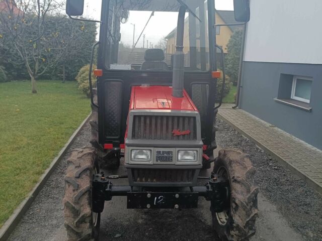 Червоний Янмар FX 32, об'ємом двигуна 1.5 л та пробігом 20 тис. км за 11000 $, фото 1 на Automoto.ua