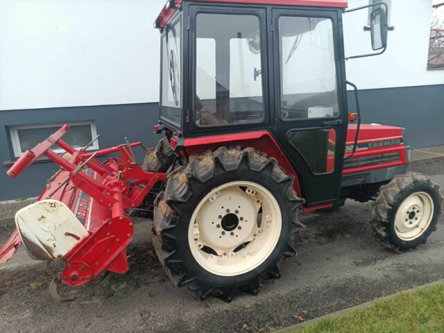 Червоний Янмар FX 32, об'ємом двигуна 1.5 л та пробігом 20 тис. км за 11000 $, фото 4 на Automoto.ua