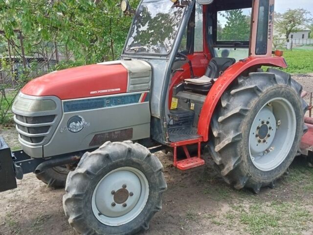 Червоний Янмар RS33, об'ємом двигуна 1.6 л та пробігом 2 тис. км за 10800 $, фото 1 на Automoto.ua