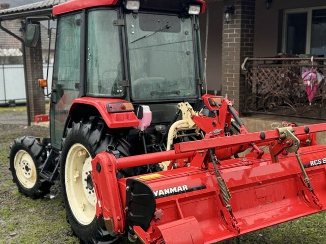 Красный Янмар US 540, объемом двигателя 2.2 л и пробегом 20 тыс. км за 16500 $, фото 2 на Automoto.ua