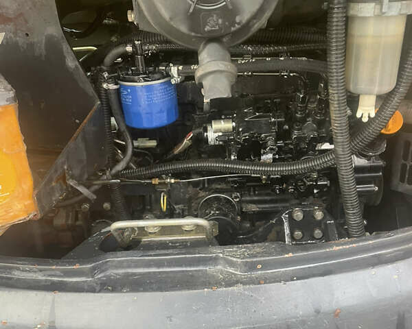 Янмар VIO50 2010 у Рівному на Automoto.ua Янмар VIO50, об'ємом двигуна 0 л та пробігом 0 тис. км за 26000 $, фото 5 на Automoto.ua