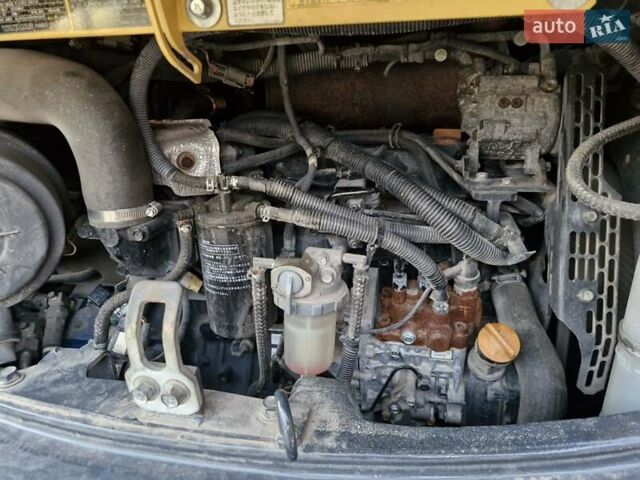 Желтый Янмар VIO 70, объемом двигателя 0 л и пробегом 290 тыс. км за 40698 $, фото 15 на Automoto.ua