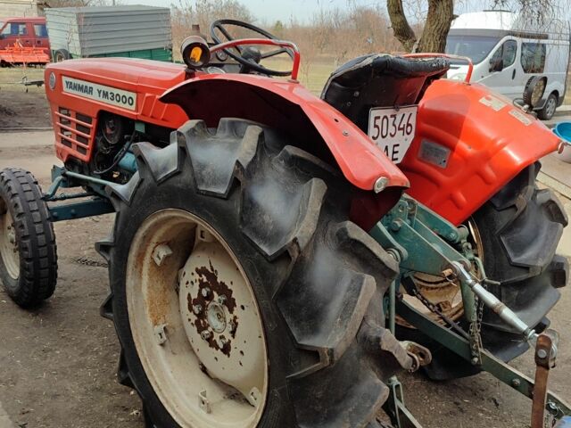 Червоний Янмар YM 3000, об'ємом двигуна 1.7 л та пробігом 2 тис. км за 250000 $, фото 1 на Automoto.ua
