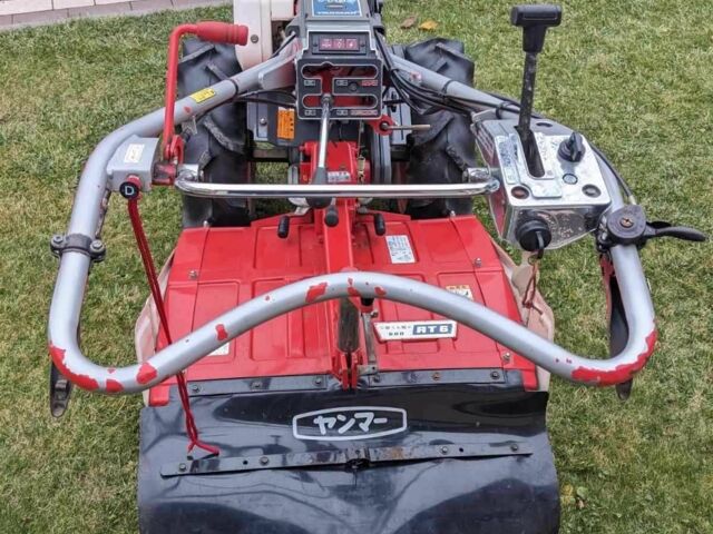 Красный Янмар YT 6S, объемом двигателя 0 л и пробегом 10 тыс. км за 1700 $, фото 6 на Automoto.ua