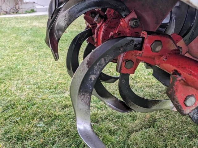 Красный Янмар YT 6S, объемом двигателя 0 л и пробегом 10 тыс. км за 1700 $, фото 5 на Automoto.ua