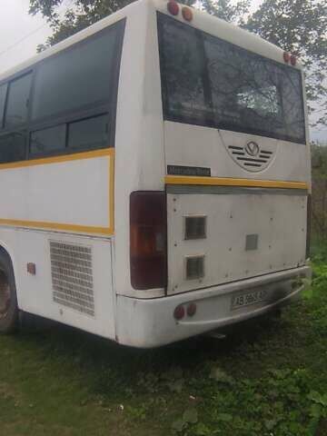 Юи ЗГТ 6831 2007 в Жмеренке на Automoto.ua Белый Юи ЗГТ 6831, объемом двигателя 4.25 л и пробегом 250 тыс. км за 5500 $, фото 4 на Automoto.ua