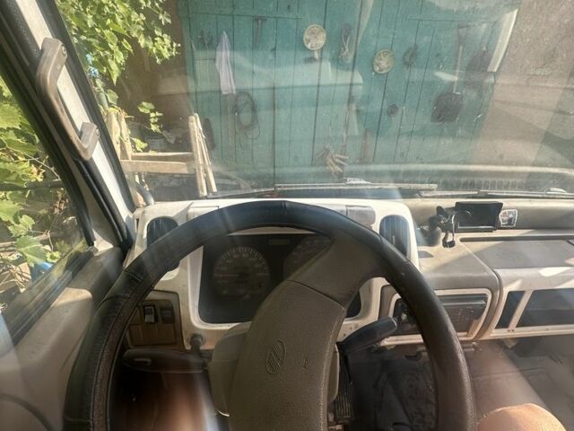 Юджин 3302, об'ємом двигуна 2.3 л та пробігом 0 тис. км за 4300 $, фото 1 на Automoto.ua