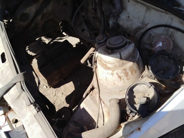 Белый ЗАЗ 1102 Таврия, объемом двигателя 0 л и пробегом 505 тыс. км за 239 $, фото 2 на Automoto.ua