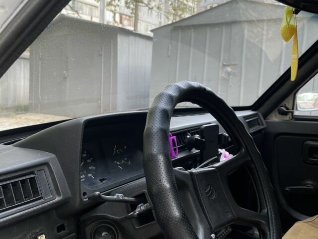 Белый ЗАЗ 1102 Таврия, объемом двигателя 1.1 л и пробегом 100 тыс. км за 604 $, фото 6 на Automoto.ua