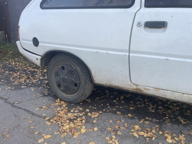 Белый ЗАЗ 1102 Таврия, объемом двигателя 0 л и пробегом 90 тыс. км за 601 $, фото 4 на Automoto.ua