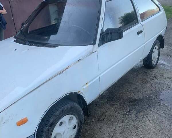 Белый ЗАЗ 1102 Таврия, объемом двигателя 1.2 л и пробегом 400 тыс. км за 490 $, фото 2 на Automoto.ua