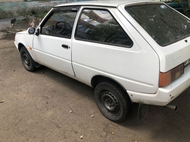 Белый ЗАЗ 1102 Таврия, объемом двигателя 1.1 л и пробегом 3 тыс. км за 600 $, фото 3 на Automoto.ua