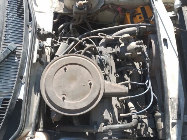 Белый ЗАЗ 1102 Таврия, объемом двигателя 0 л и пробегом 300 тыс. км за 650 $, фото 6 на Automoto.ua