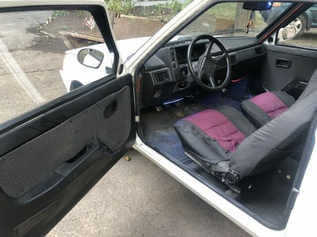 Белый ЗАЗ 1102 Таврия, объемом двигателя 1.1 л и пробегом 3 тыс. км за 600 $, фото 5 на Automoto.ua