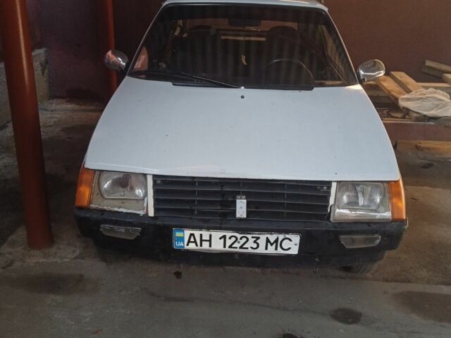 Білий ЗАЗ 1102 Таврія, об'ємом двигуна 1.1 л та пробігом 150 тис. км за 594 $, фото 1 на Automoto.ua