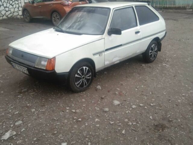 Белый ЗАЗ 1102 Таврия, объемом двигателя 1.1 л и пробегом 225 тыс. км за 430 $, фото 2 на Automoto.ua