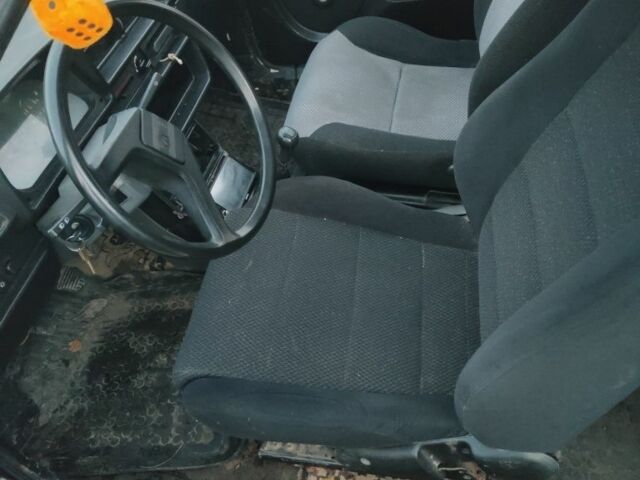 Белый ЗАЗ 1102 Таврия, объемом двигателя 1.1 л и пробегом 318 тыс. км за 600 $, фото 1 на Automoto.ua