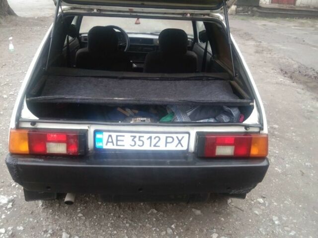 Белый ЗАЗ 1102 Таврия, объемом двигателя 1.1 л и пробегом 225 тыс. км за 430 $, фото 4 на Automoto.ua