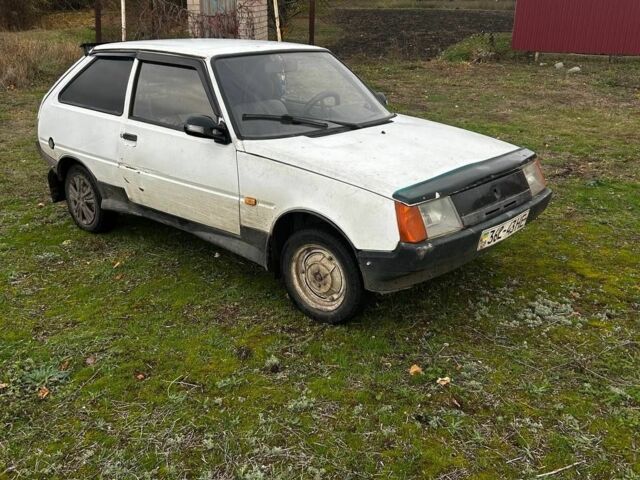 Білий ЗАЗ 1102 Таврія, об'ємом двигуна 1 л та пробігом 350 тис. км за 405 $, фото 1 на Automoto.ua