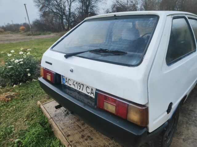 Белый ЗАЗ 1102 Таврия, объемом двигателя 1.1 л и пробегом 318 тыс. км за 600 $, фото 6 на Automoto.ua